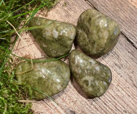 Miss Pretty London UK Limited Crystals Epidote Tumble Stone - The Stone of Practicality and Awareness - TS407