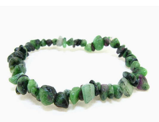 The Hare and The Moon Bracelets Chip Zoisite Bracelet with Ruby Bracelet - CA20